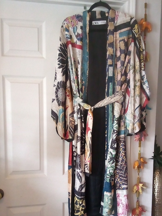 Zara Jackets & Blazers - Zara Multicolor Floral Patchwork Kimono